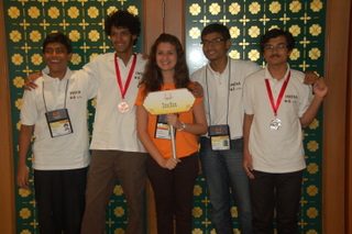 IOI 2011 Team Photo